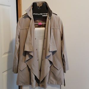Alexander McQueen short trench coat size large